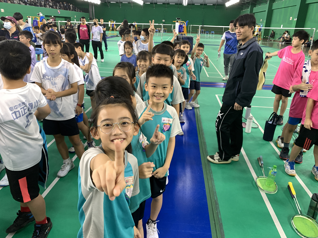 連結到市長盃羽球錦標賽